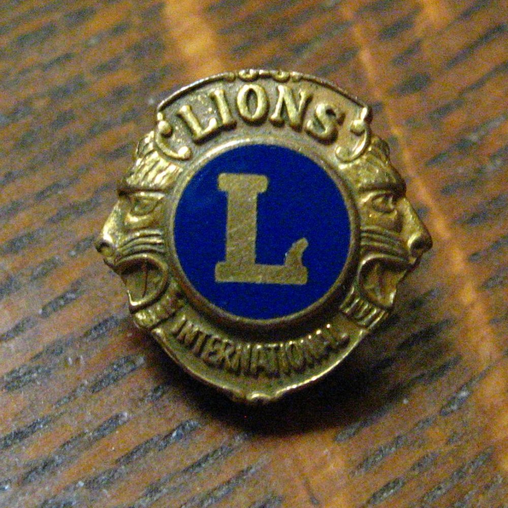 🦁 Lions Club International Antique Lapel Pin